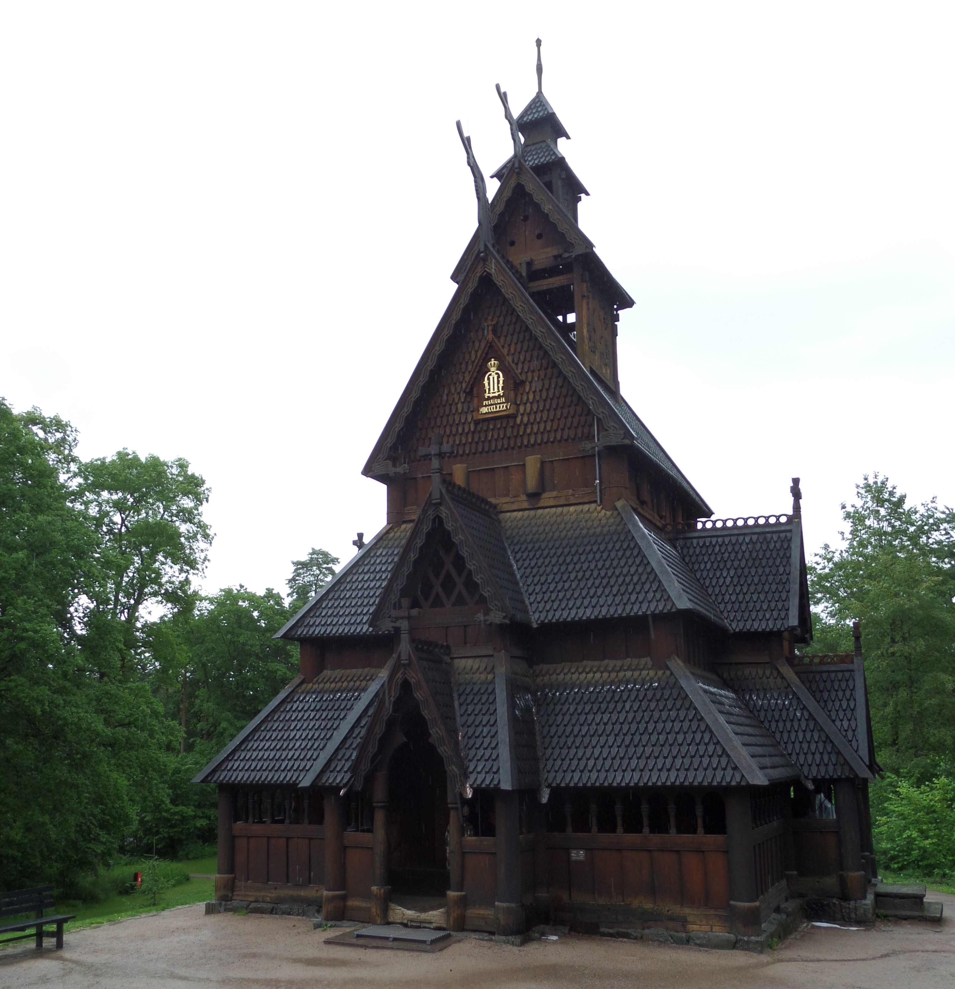 Eglise en bois debout à Oslo